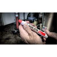 B&acirc;tons de peinture Quik Stik, B&acirc;ton plein, Blanc OSI Industrial Sales