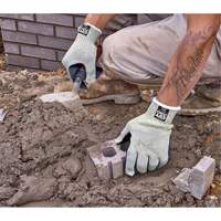 Gants r&eacute;sistants aux coupures Hero, Taille Petit/7, Calibre 7, Enveloppe en Acier inoxydable/Kevlar/PEHD, ANSI/ISEA 105 niveau 4 OSI Industrial Sales