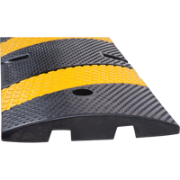 Bosses de d&eacute;c&eacute;l&eacute;ration, Caoutchouc, 6' lo x 11-3/4" la x 2" h OSI Industrial Sales