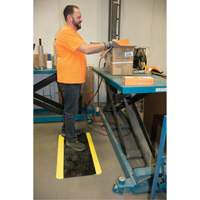 Anti-Fatigue Matting, Diamond, 1-2/3' x 3-1/4' x 3/4", Black/Yellow, Polyurethane OSI Industrial Sales