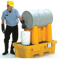 Syst&egrave;me de confinement Ultra-Drum pour 1 baril avec drain, 52" lo x 29" la x 49,5" ha, 750 gal. US Capacit&eacute; OSI Industrial Sales
