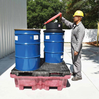 Ultra-Spill King palette de d&eacute;versement &agrave; pont plat, 4 barils, Capacit&eacute; de d&eacute;versement 85 gal. US, 51" x 51" x 17,5" OSI Industrial Sales