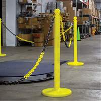 Bicolour Plastic Barrier Chain, Green/White OSI Industrial Sales