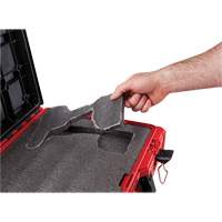 Coffre &agrave; outils avec partitions ajustables Packout, 20-7/10" x 15-1/5" x 6-1/5", Noir/Rouge OSI Industrial Sales