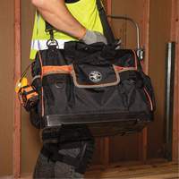 Sac &agrave; outils avec grande ouverture Tradesman Pro, Nylon balistique, 42 pochettes, Noir OSI Industrial Sales