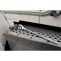 Cl&eacute; &agrave; cliquet &agrave; t&ecirc;te en larme &agrave; d&eacute;clenchement rapide &agrave; 24 dents, Prise de 3/4", Poign&eacute;e Ordinaire OSI Industrial Sales