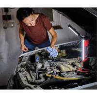 Lampe de travail &agrave; DEL sans fil 18V (outil seulement), DEL, 1000 lumens OSI Industrial Sales